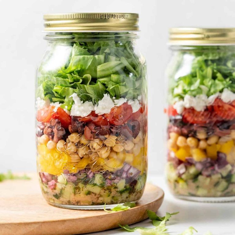 Greek Mason Jar Salad with Feta and Olives