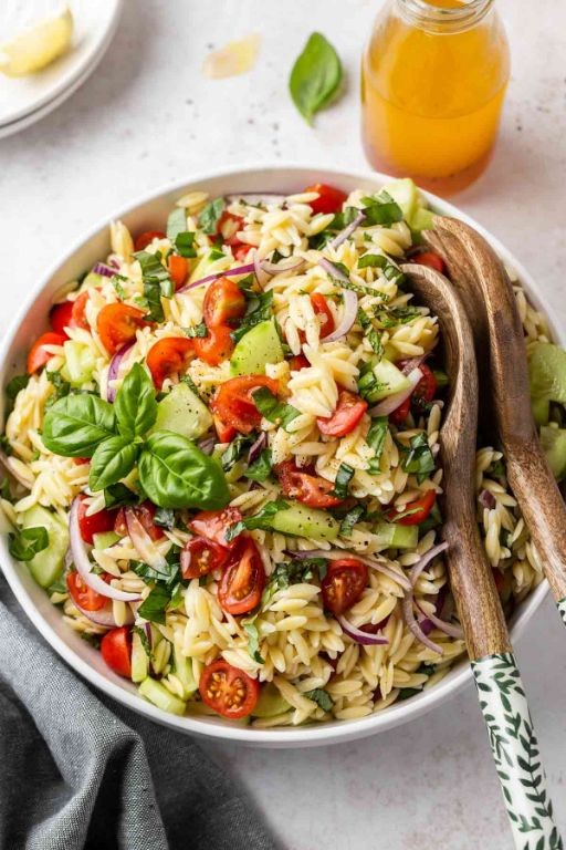 Greek Orzo Salad with Cucumbers and Tomatoes