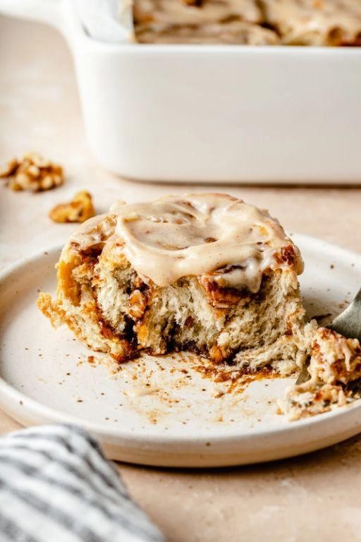 Green Banana Flour Cinnamon Rolls