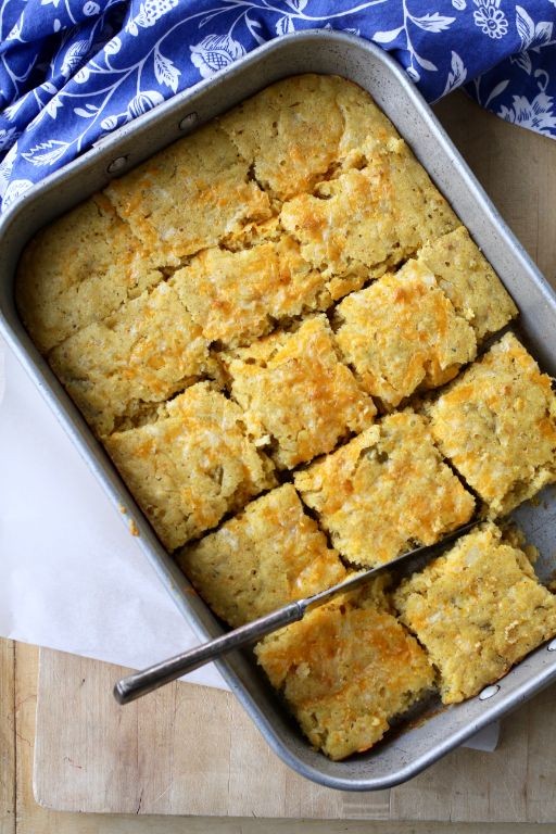 Green Chile and Cheese Mexican Cornbread
