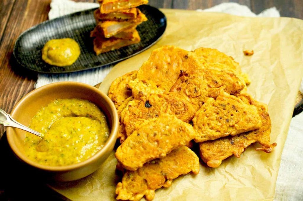 Green Tomato Bajji with Chickpea Batter