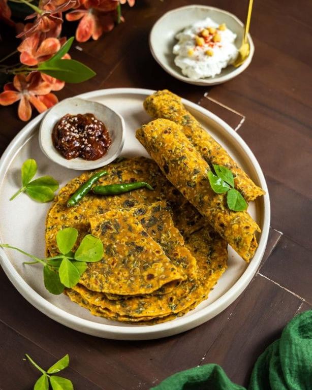 Green Tomato Thepla with Whole Wheat