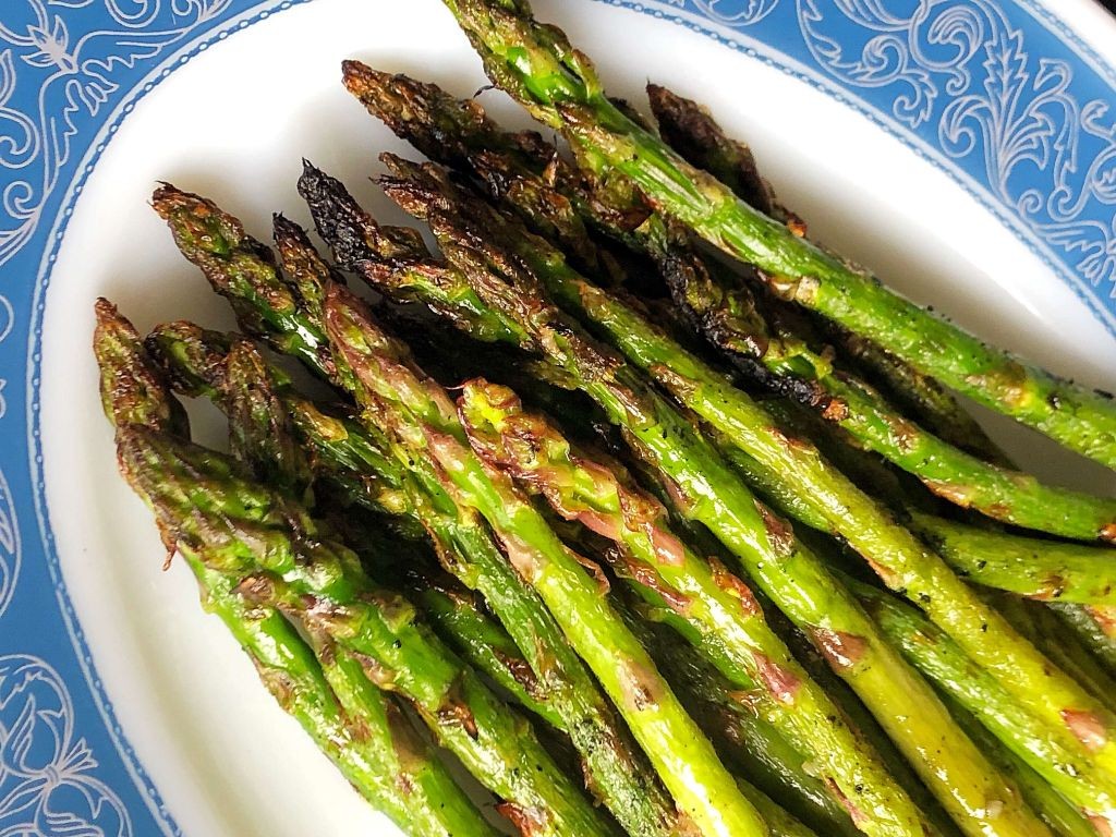 Grilled Asparagus with Olive Oil