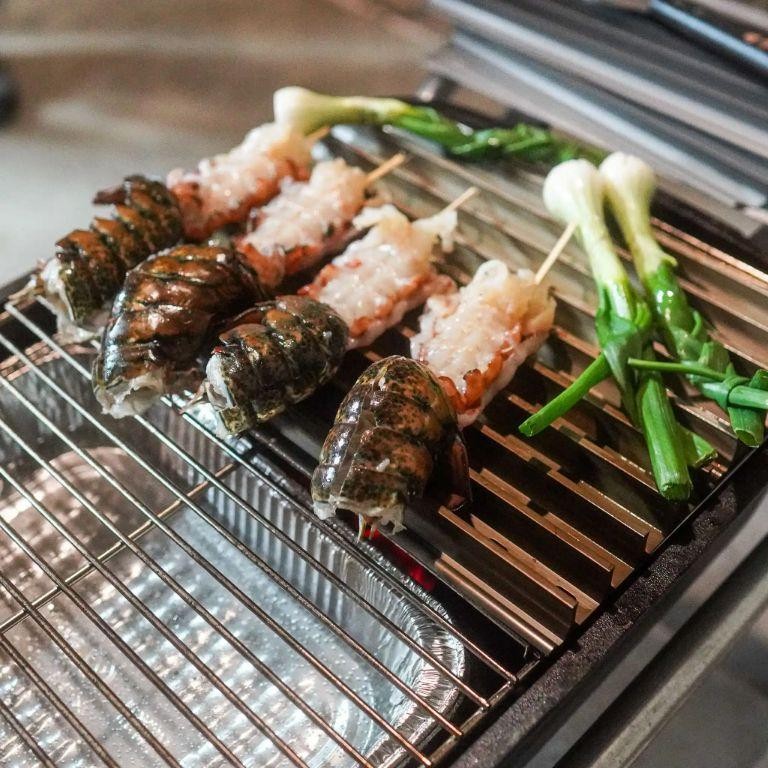 Grilled Lobster Tail with Lemon Pepper Seasoning