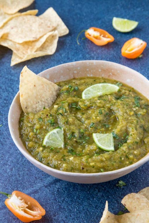 Grilled pineapple habanero salsa