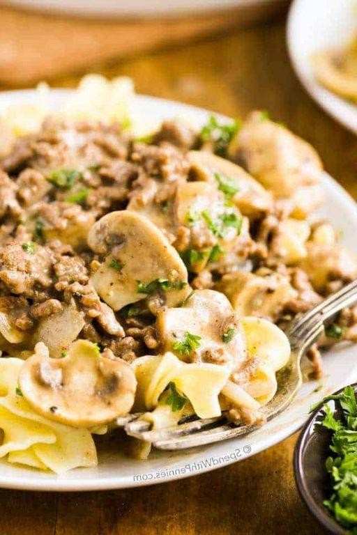 Ground Beef and Mushroom Stroganoff