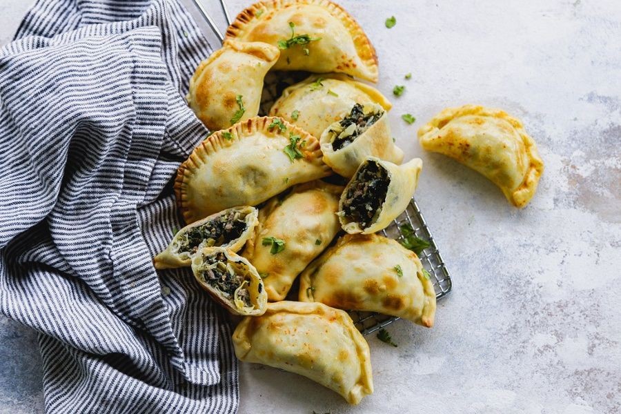 Ground Beef and Spinach Empanadas