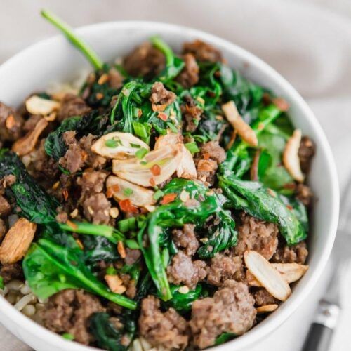 Ground Beef and Spinach Stir-Fry with Garlic Sauce
