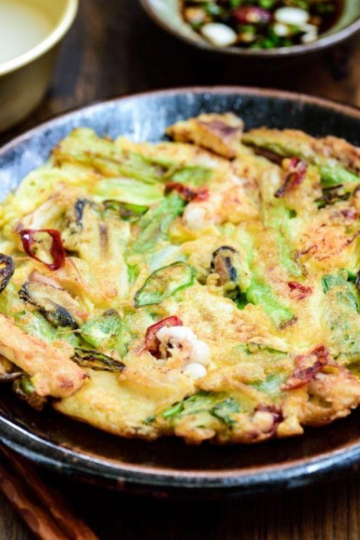Haemul Pajeon (Seafood Scallion Pancake)