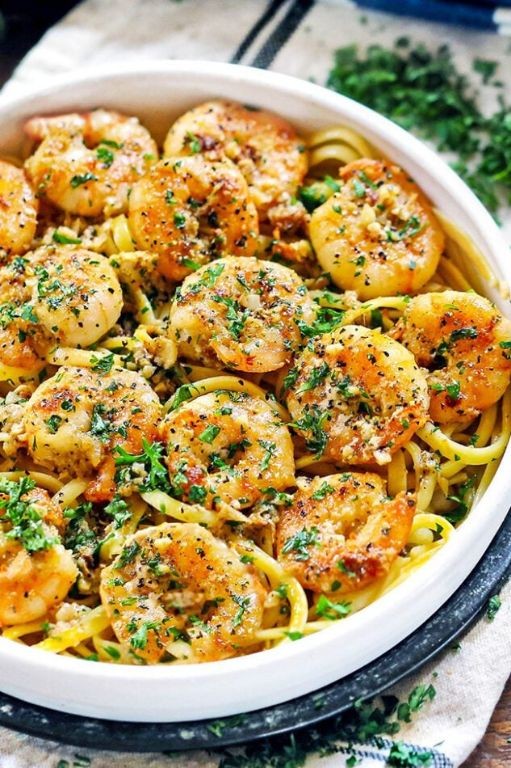 Head on Shrimp Scampi with Linguine