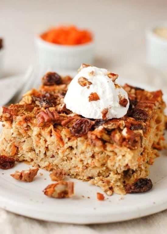 Healthy Carrot Cake Oatmeal