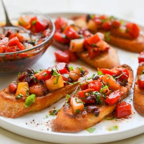 Heirloom Tomato Bruschetta with Garlic and Olive Oil