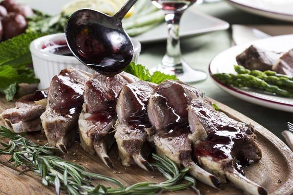 Herb-Crusted Lamb Chops with Mint Sauce