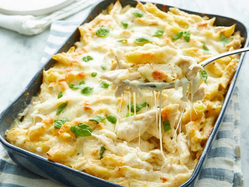 Homemade Cheesy Chicken Alfredo Bake