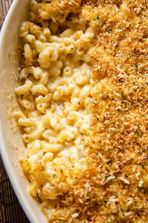 Homemade Mac and Cheese with Breadcrumbs