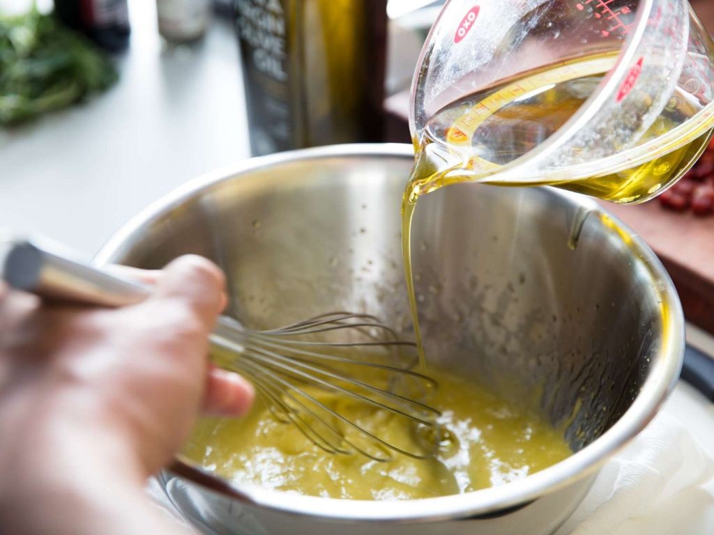 Homemade Whisked Mayonnaise with Olive Oil
