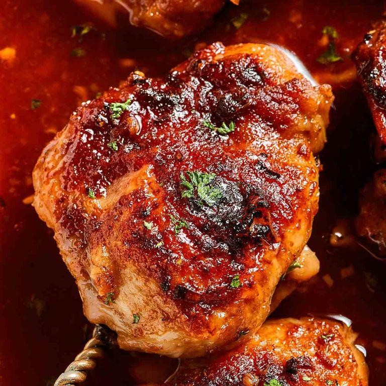 Honey Garlic Baked Chicken Thighs