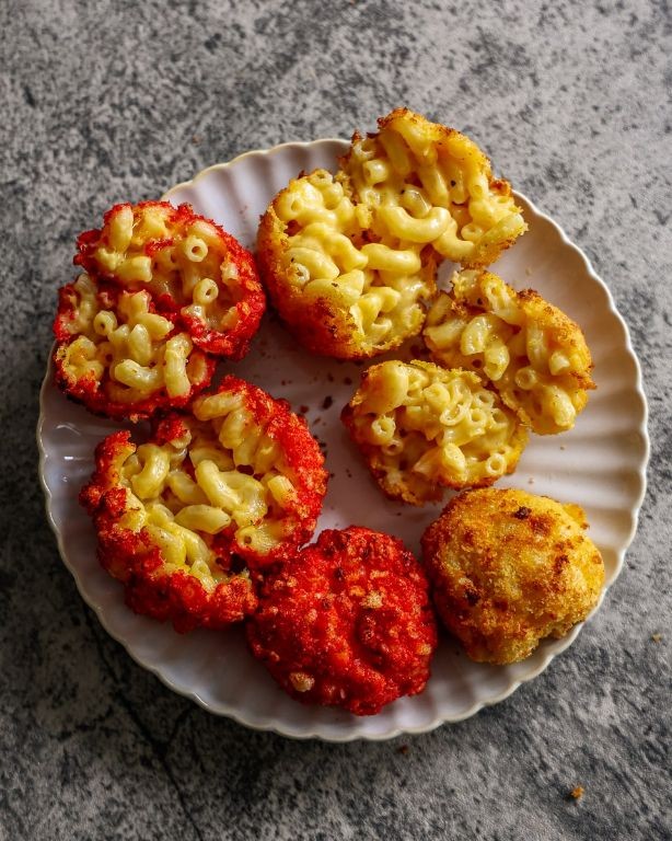 Hot Cheeto Mac and Cheese