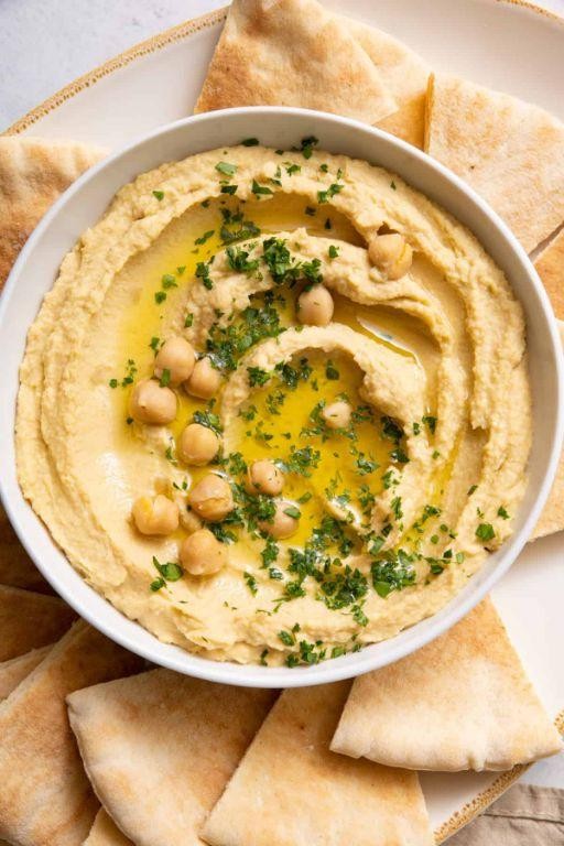 Hummus with Roasted Garlic