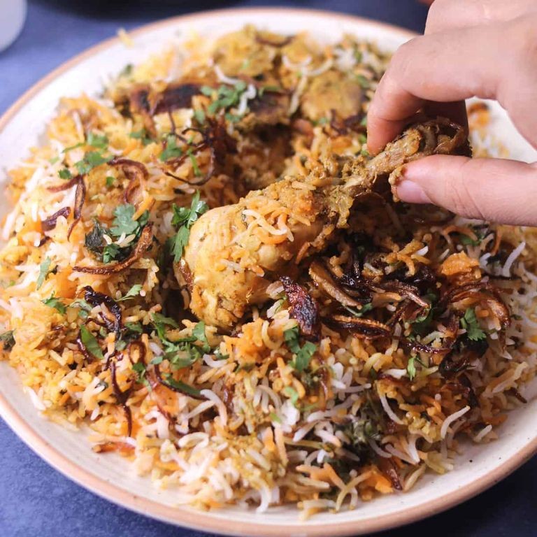 Hyderabadi Chicken Dum Biryani