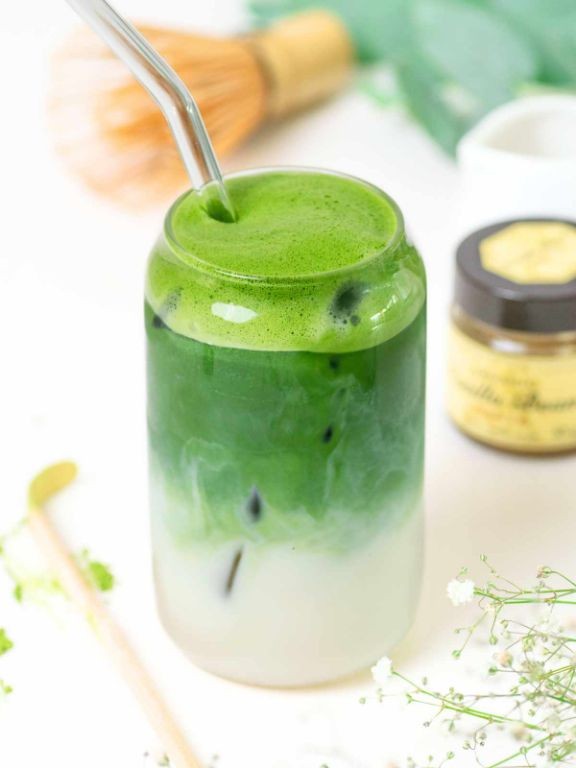 Iced Vanilla Matcha Latte