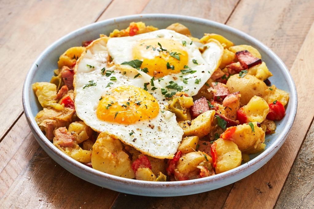 Instant Pot Bacon and Egg Hash