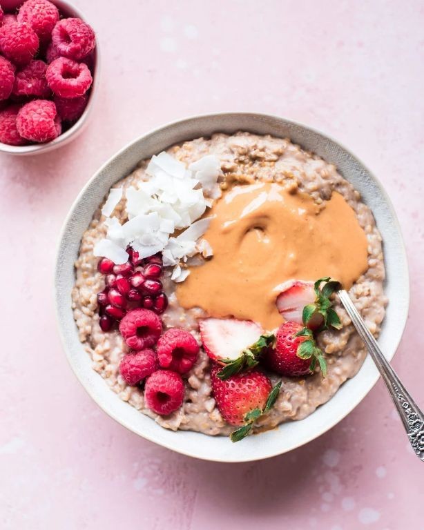 Instant Pot Peanut Butter Banana Oatmeal
