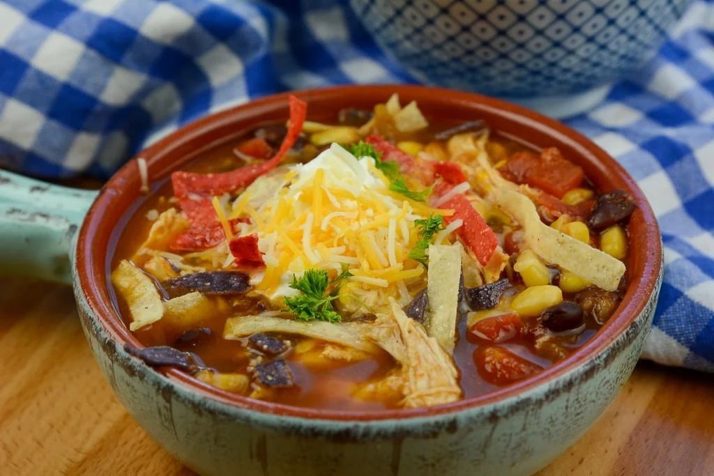 Instant Pot Weight Watchers Chicken Tortilla Soup