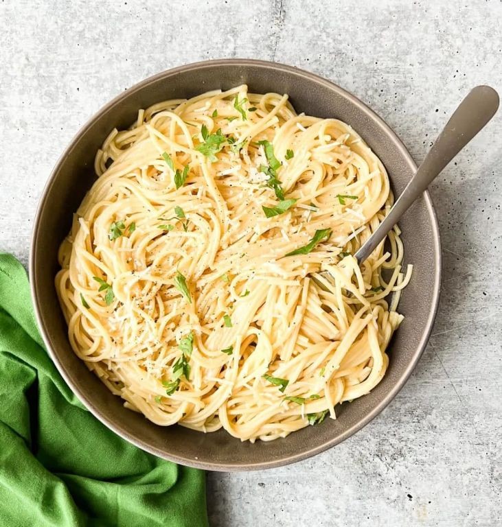 Instant Pot Weight Watchers Garlic Parmesan Pasta
