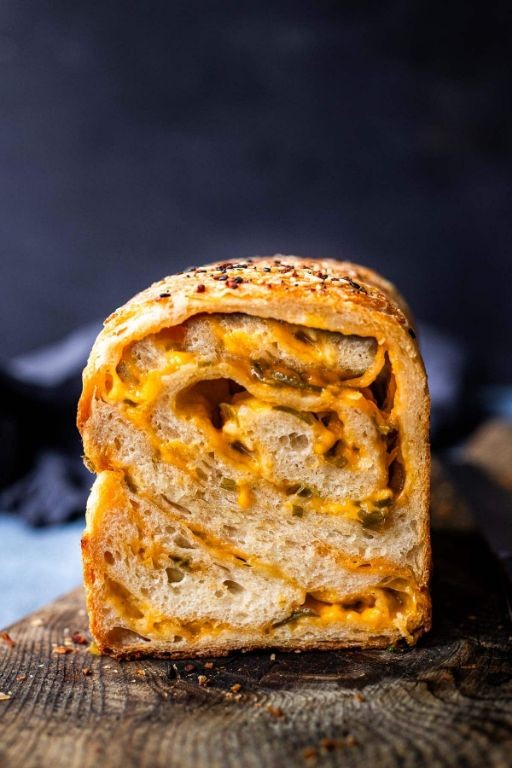 Jalapeño Cheddar Bread