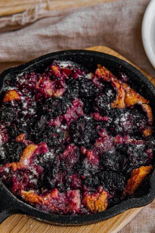 Kentucky Blackberry Cobbler