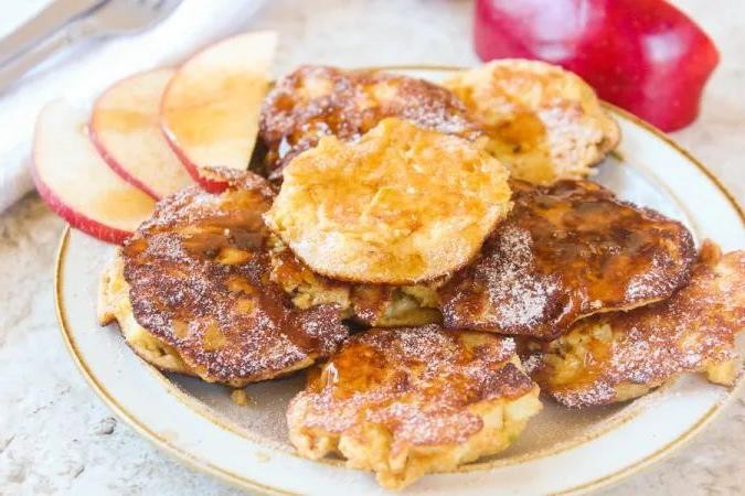 Keto Apple Pancakes with Almond Flour