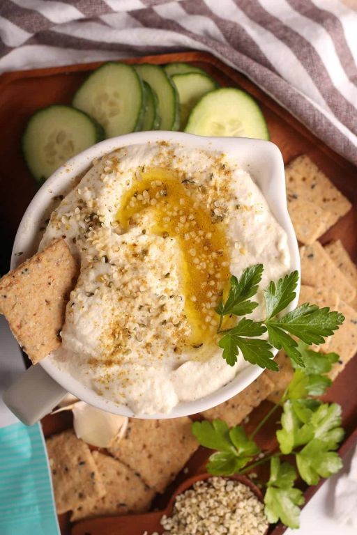 Keto Cauliflower Hummus