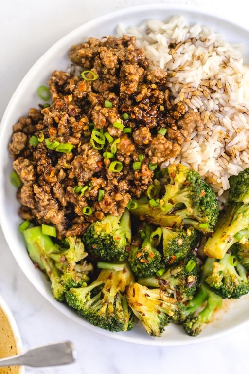 Keto Ground Turkey and Broccoli Stir-Fry
