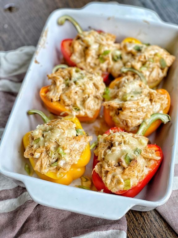 Keto Shredded Chicken Stuffed Bell Peppers