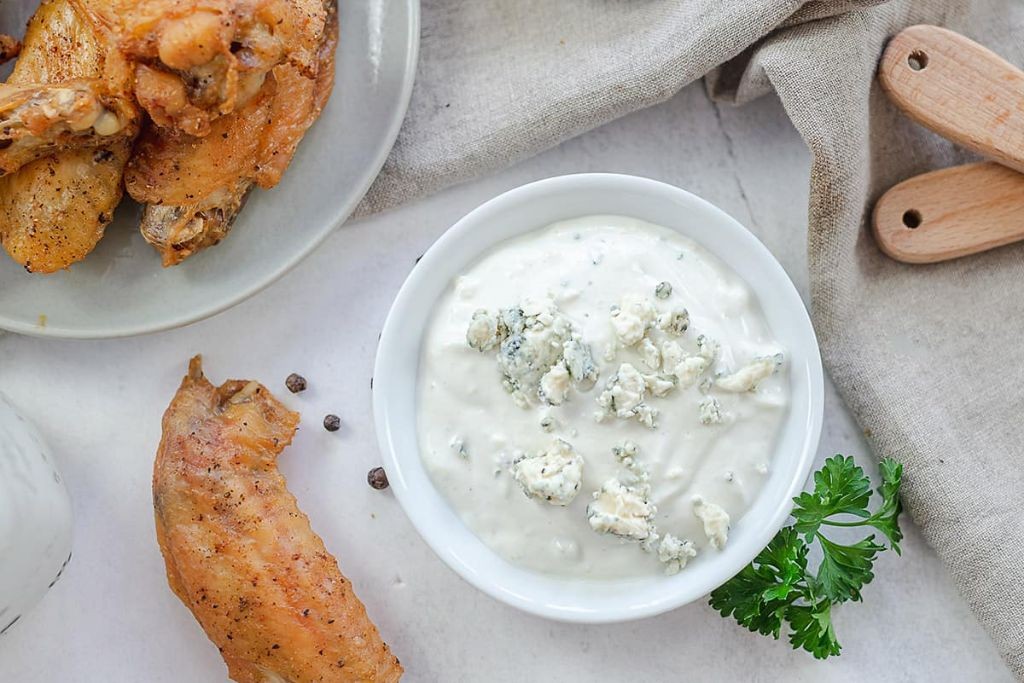 Keto-Friendly Blue Cheese Dressing