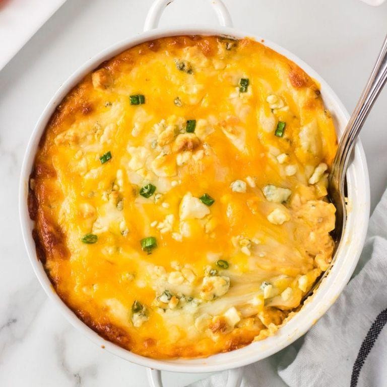 Keto-Friendly Buffalo Chicken Dip