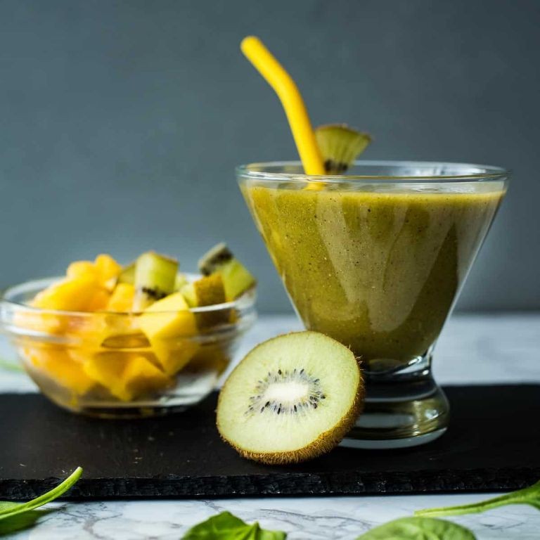 Kiwi-Flaxseed Fiber-Rich Juice