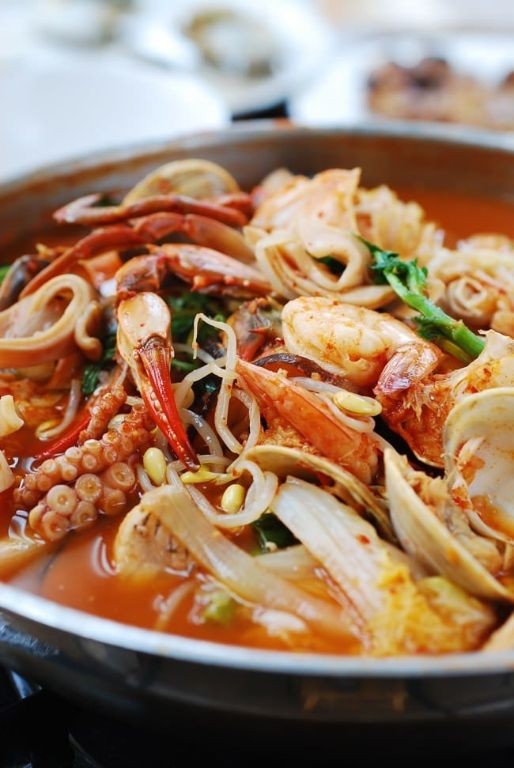 Korean Haemul Tang (Spicy Seafood Soup)