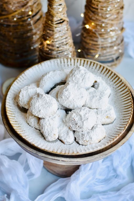 Kourabiedes: Almond Shortbread Dusted with Powdered Sugar