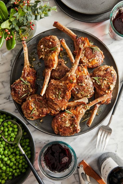 Lamb Chops with Rosemary and Garlic