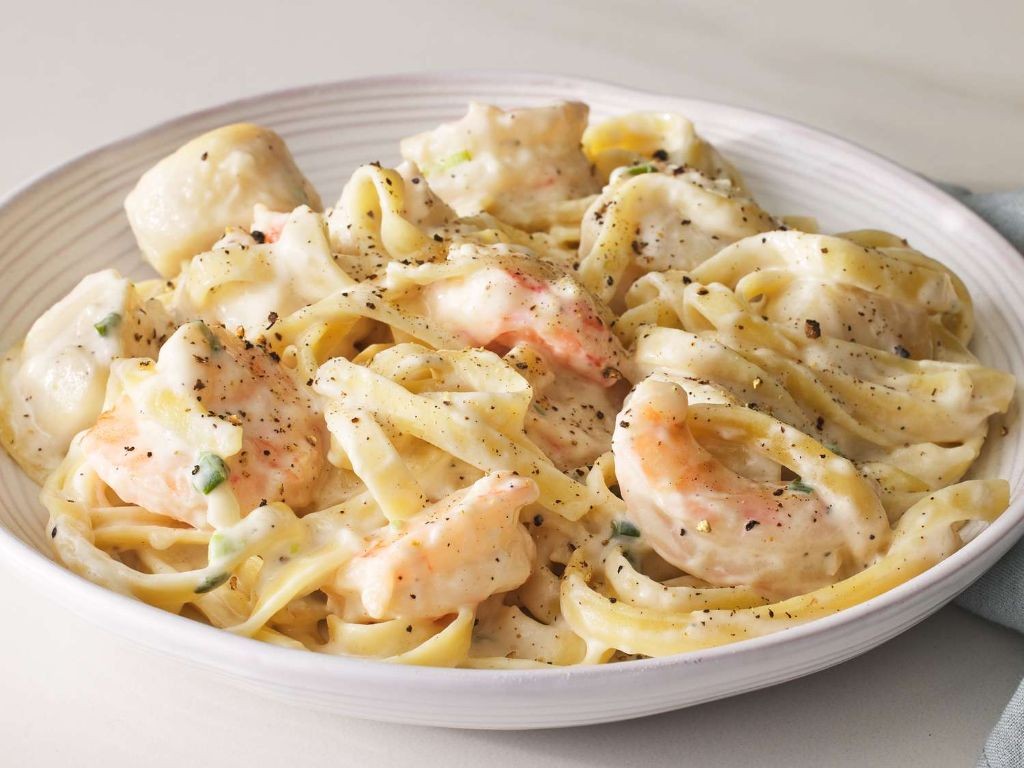 Langostino Alfredo Fettuccine