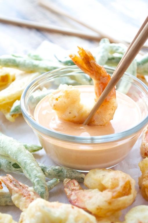 Large Shrimp Tempura with Dipping Sauce