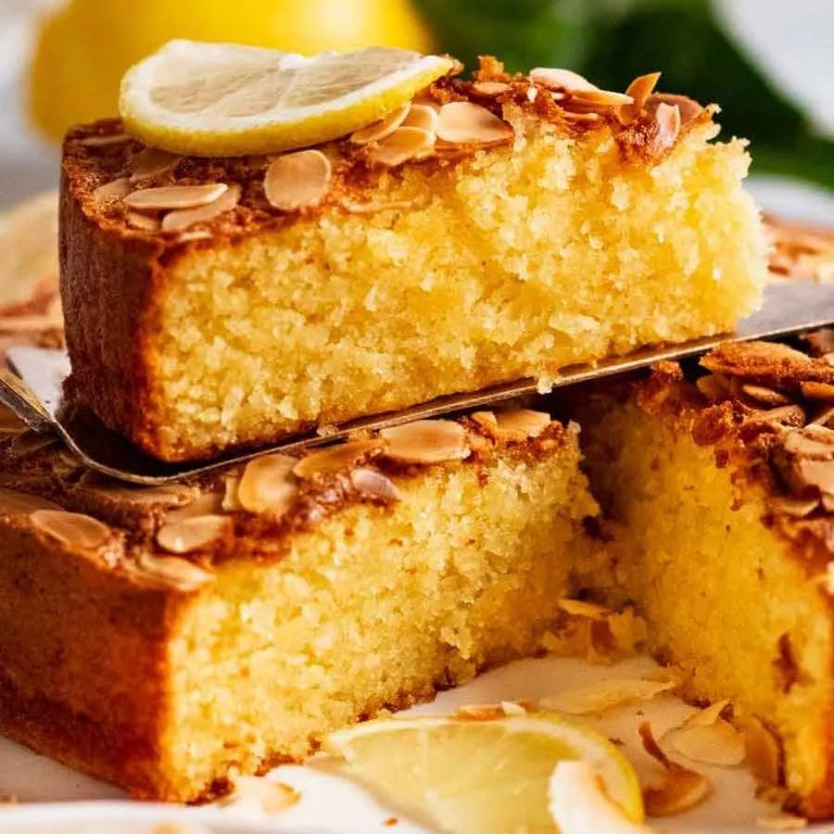Lemon Almond Cake