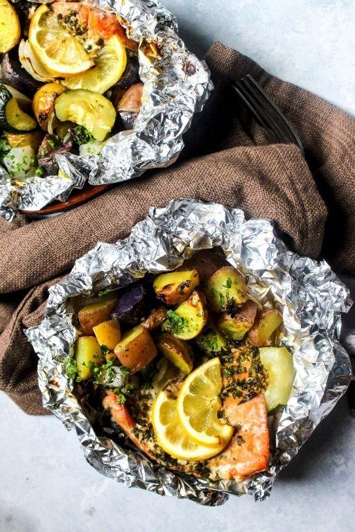 Lemon Butter Garlic Salmon Foil Pack