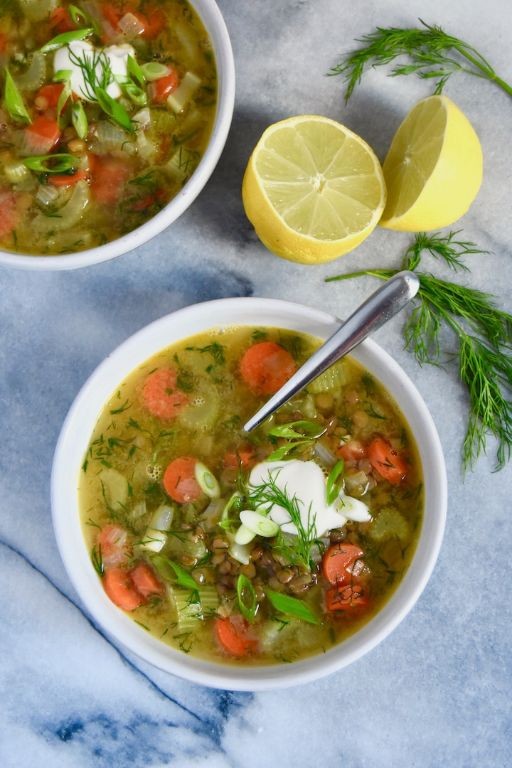 Lemon Garlic Lentil Soup with Fresh Dill