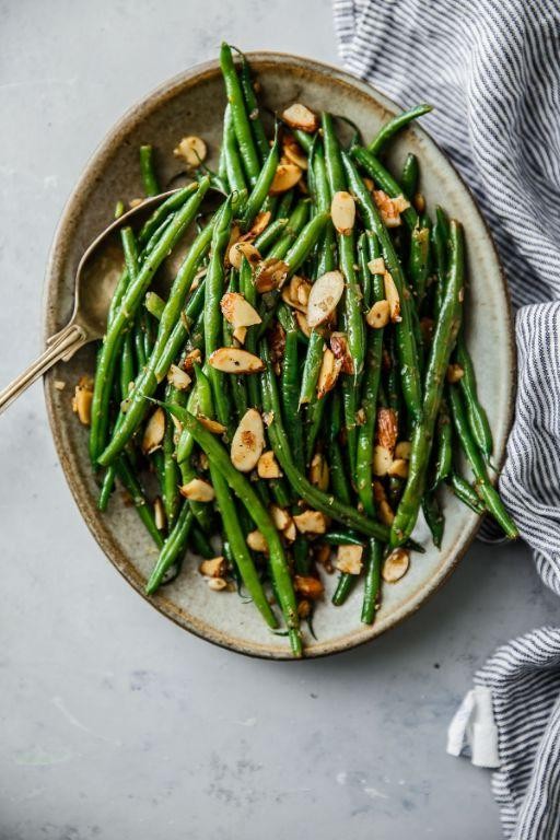 Lemon Herb Green Beans with Almonds