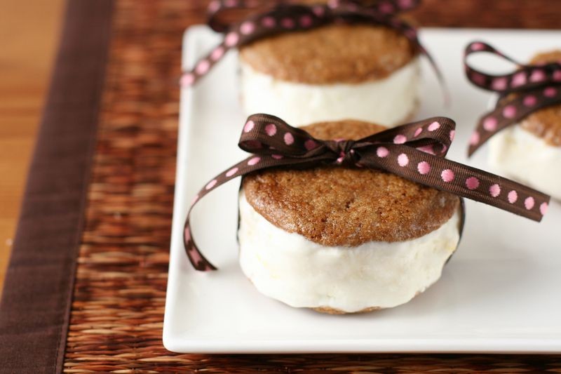 Lemon Sorbet Ice Cream Sandwich with Ginger Snap Cookies