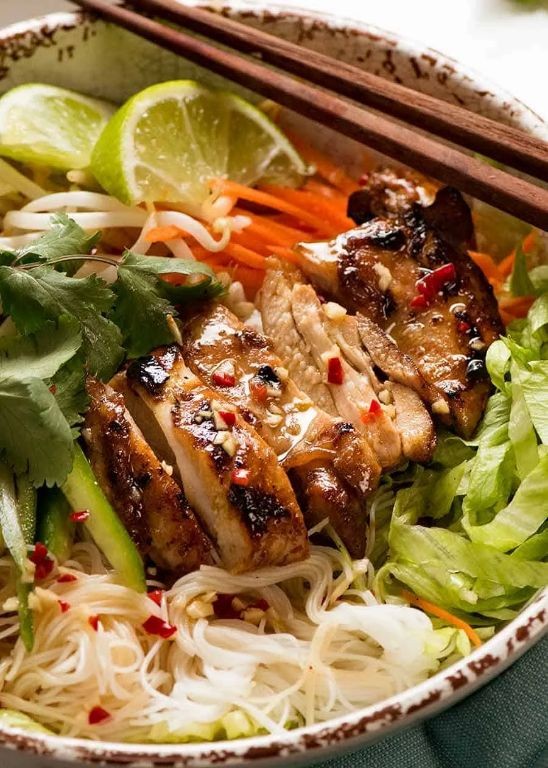 Lemongrass Chicken Noodle Bowl