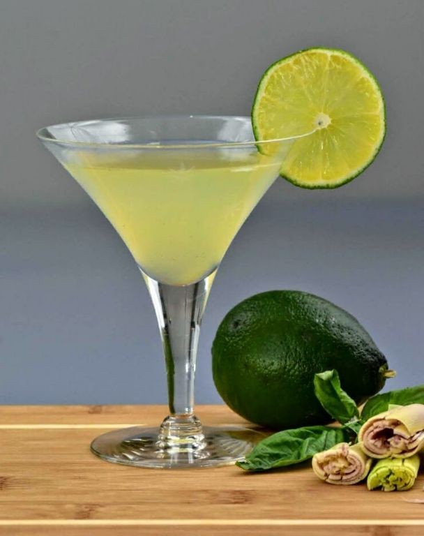 Lemongrass and Lime Vodka Gimlet